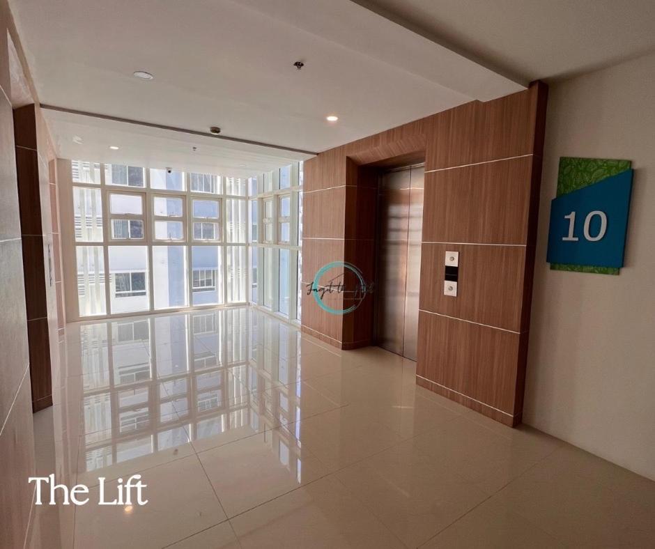 Lovely Studio Condominiums At Mesavirre Garden Residences バコロ エクステリア 写真