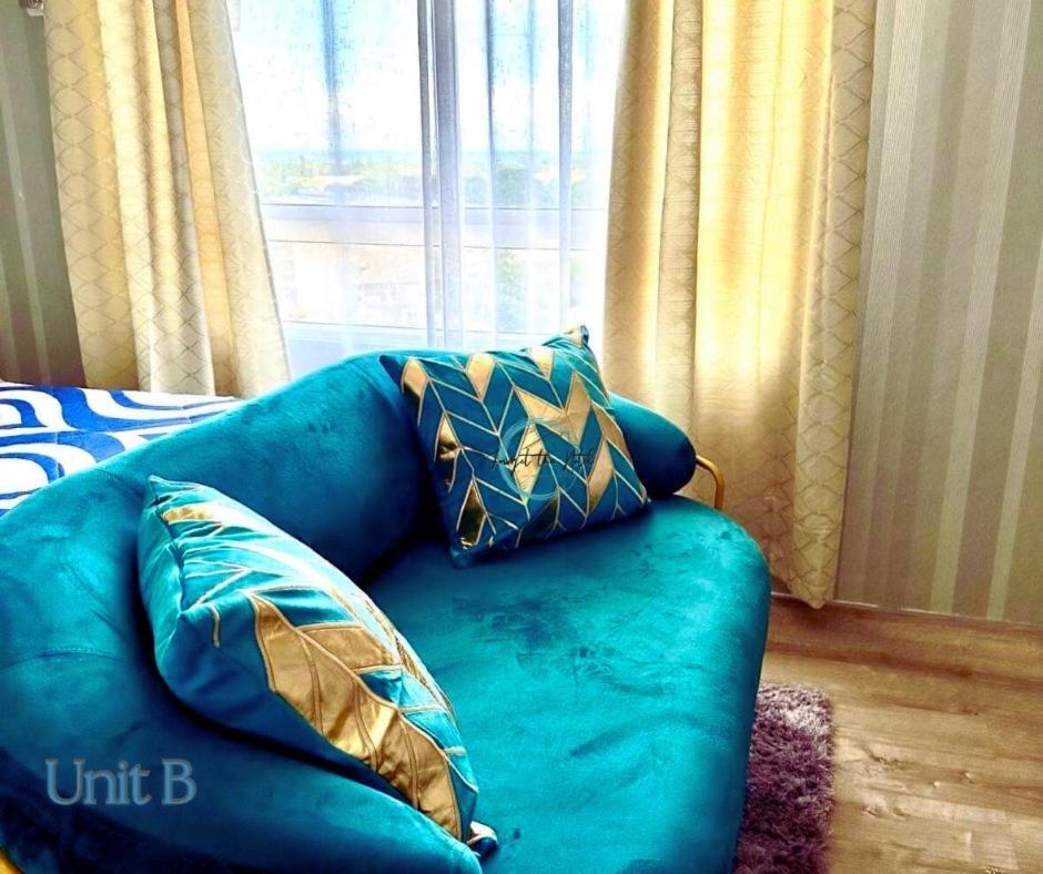 Lovely Studio Condominiums At Mesavirre Garden Residences バコロ エクステリア 写真